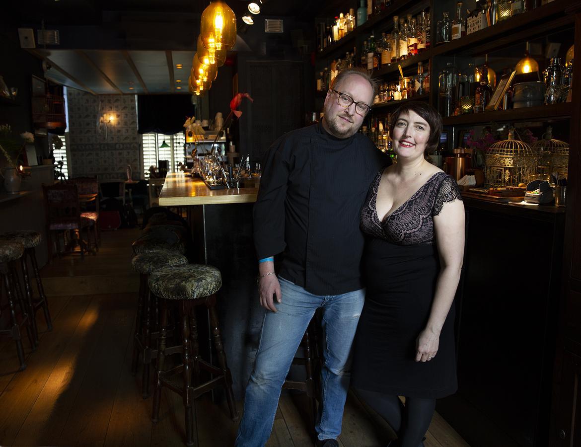 Rosalia'S Menagerie Cocktail Bar & Innupstairs 암스테르담 외부 사진
